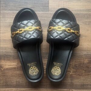 Vince Camuto Quilted Black Slide Sandals with Gold Chain detail. 8.5, Like New!